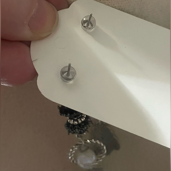 Panda Dangle Earrings with Black Beads - Picture 5 of 7